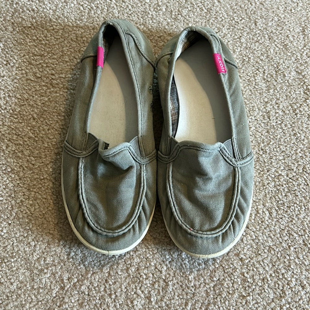 Roxy Olive green slip on shoes